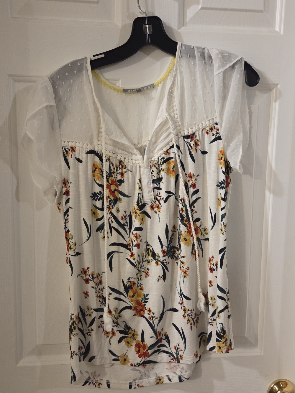 Daniel Rainn White Floral Tie-Front Blouse with Yellow Accents